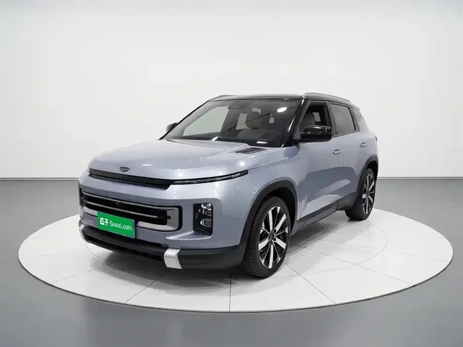 Geely ICON