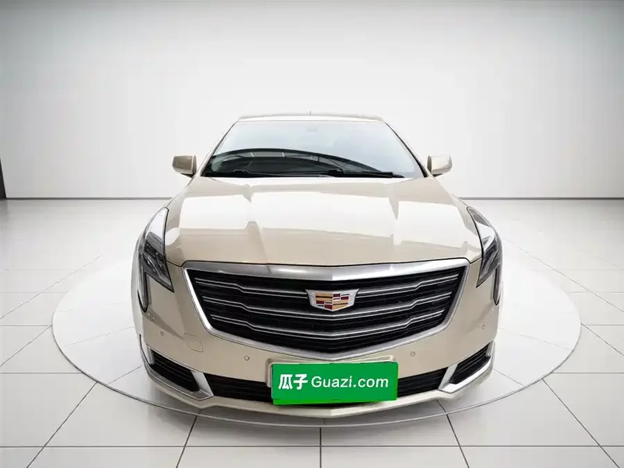 Cadillac XTS