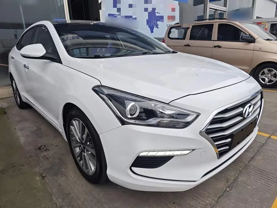 Hyundai Mistra