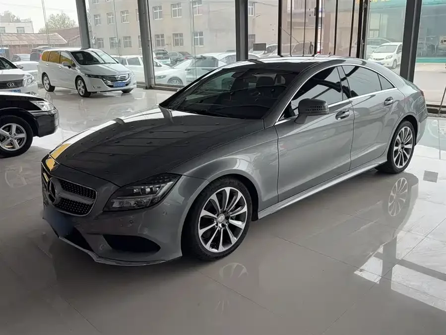 Mercedes Benz CLS