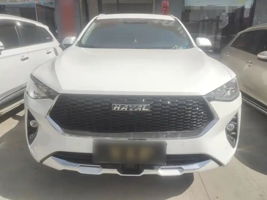 Haval F7