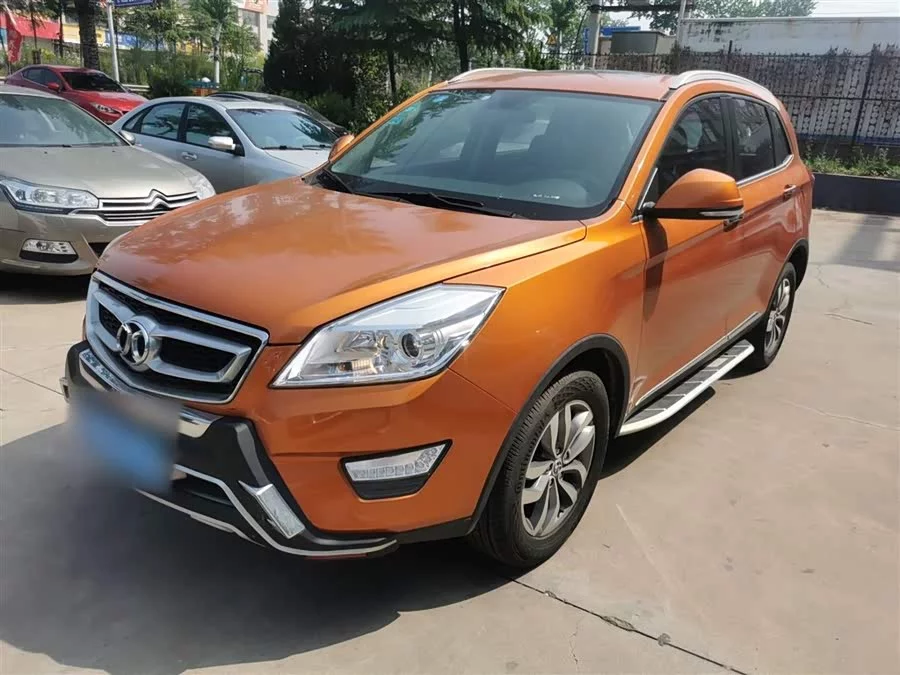 BAIC Saab X65