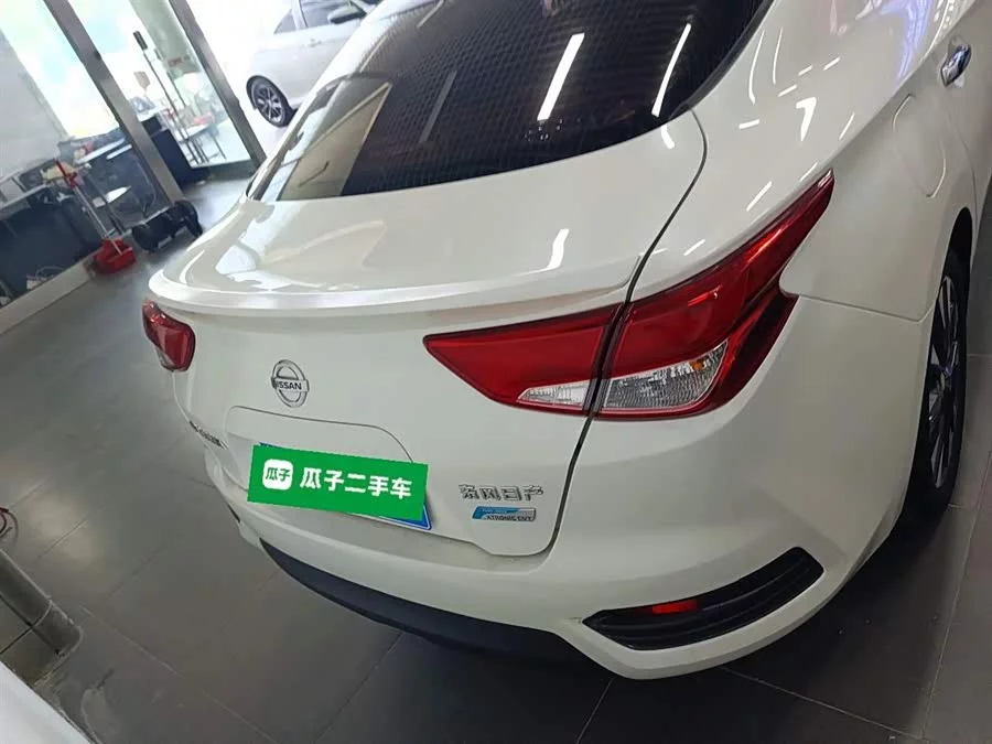 Nissan Bluebird