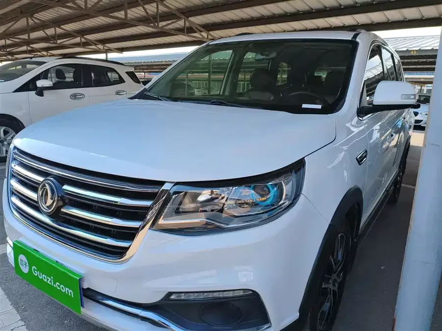 Dongfeng Fengxing SX6