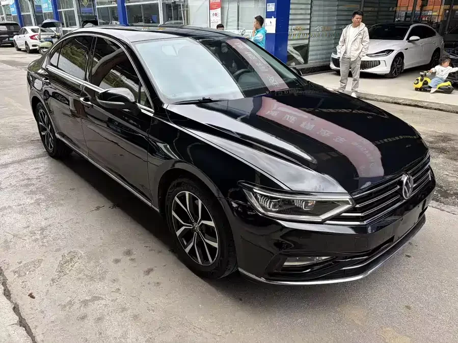Volkswagen Magotan