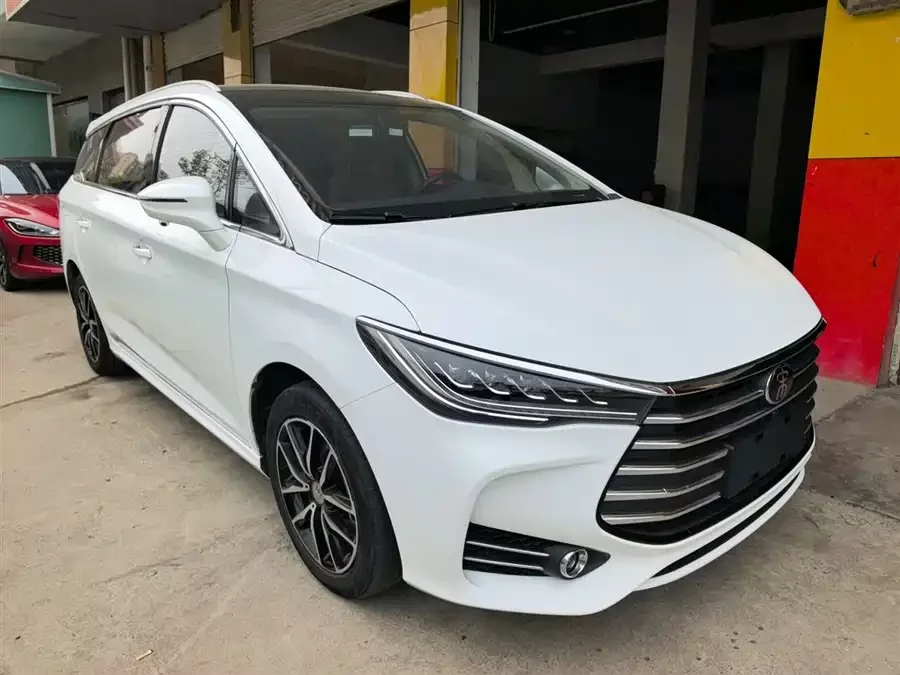 BYD Song MAX
