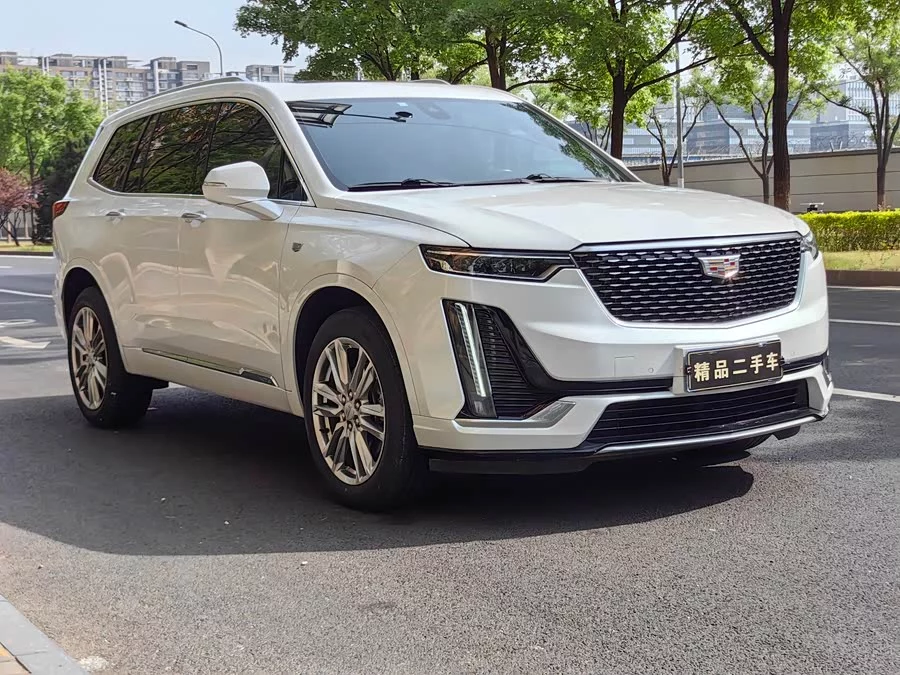 Cadillac XT6