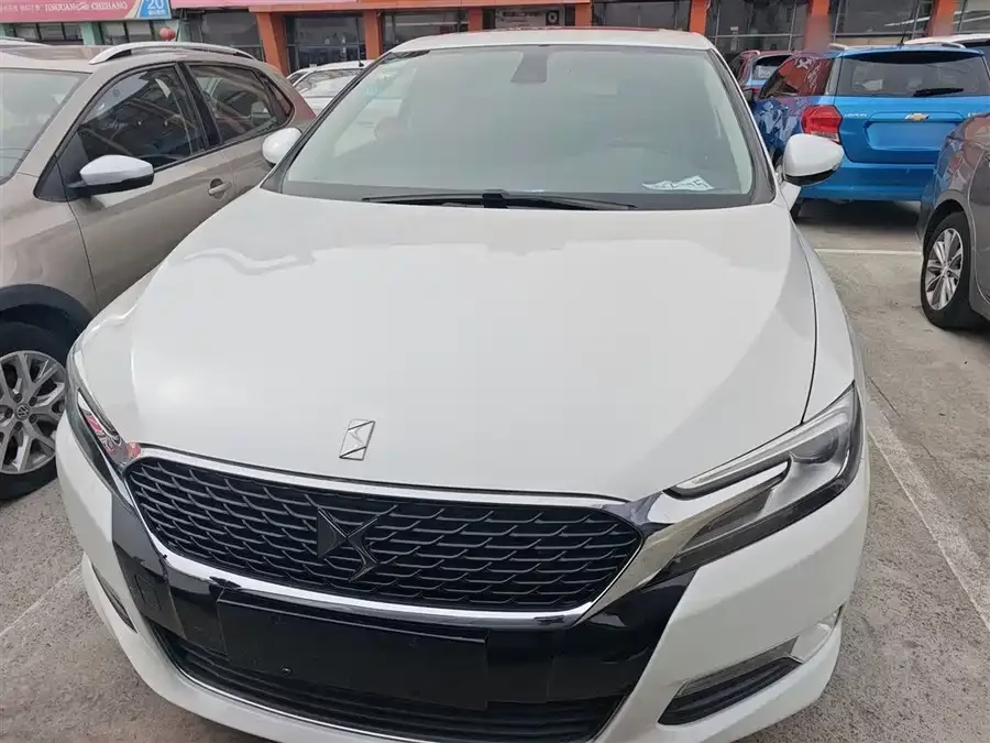 DS 5LS