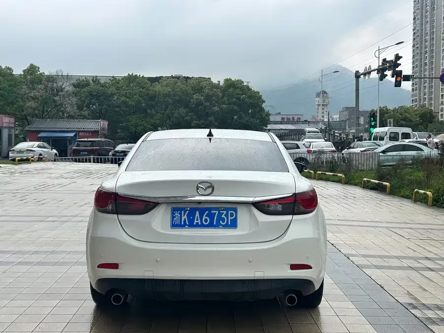 Mazda Atenza