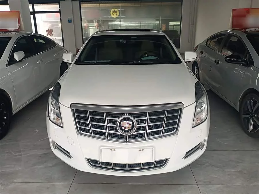 Cadillac XTS