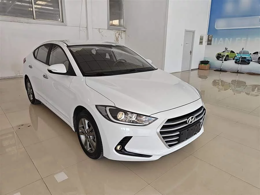Hyundai elantra