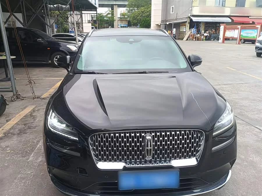 Lincoln Adventurer