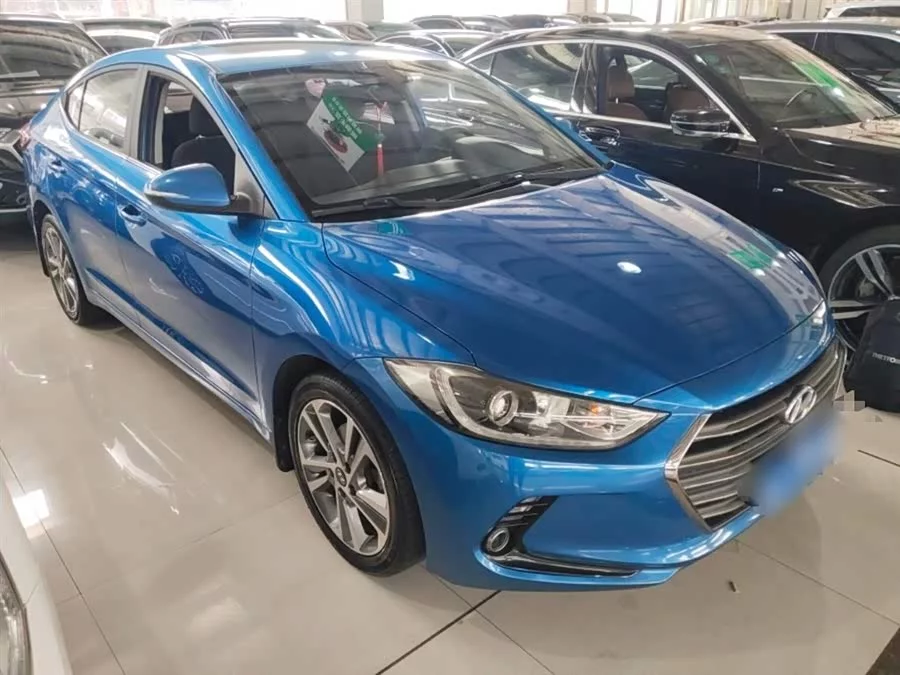 Hyundai elantra