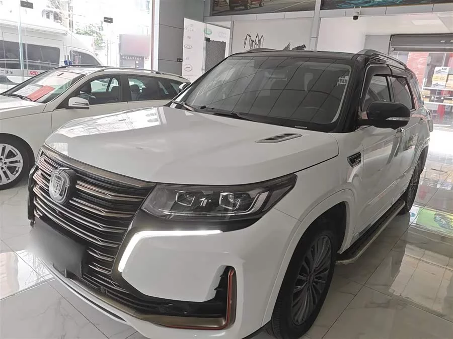 Changan CS95