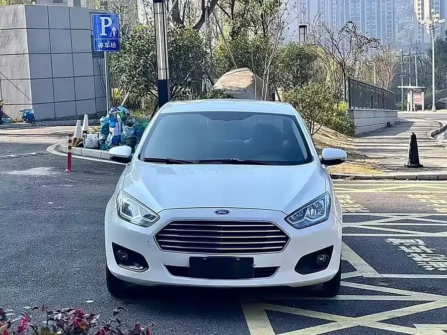 Ford Escort