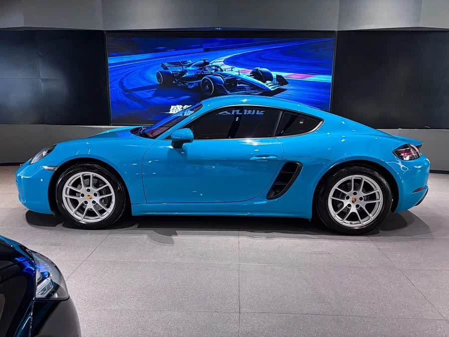 Porsche 718