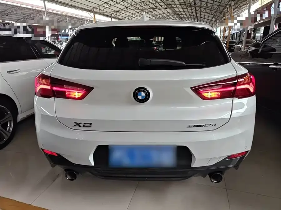 BMW X2