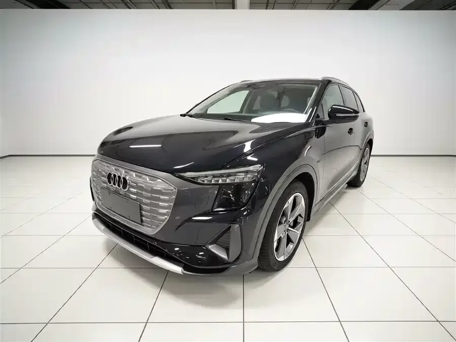 Audi Q5 e-tron