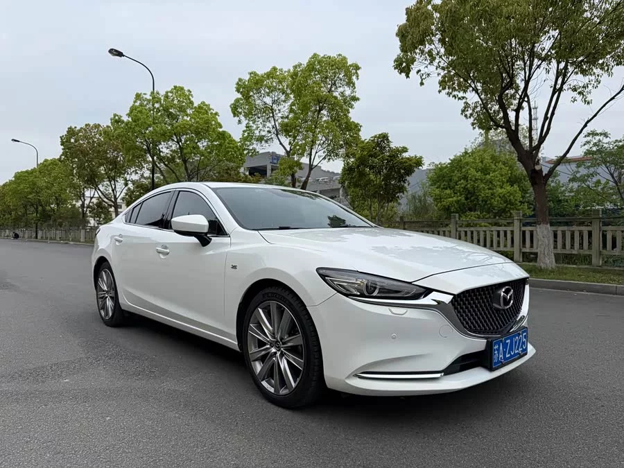Mazda Atenza