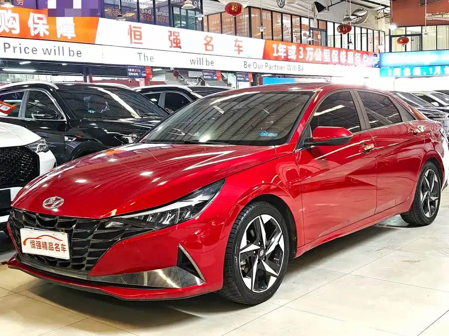 Hyundai Elantra