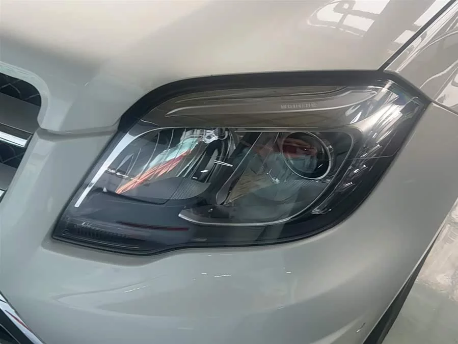 Mercedes Benz GLK-Class