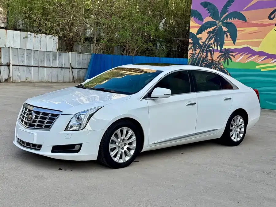 Cadillac XTS