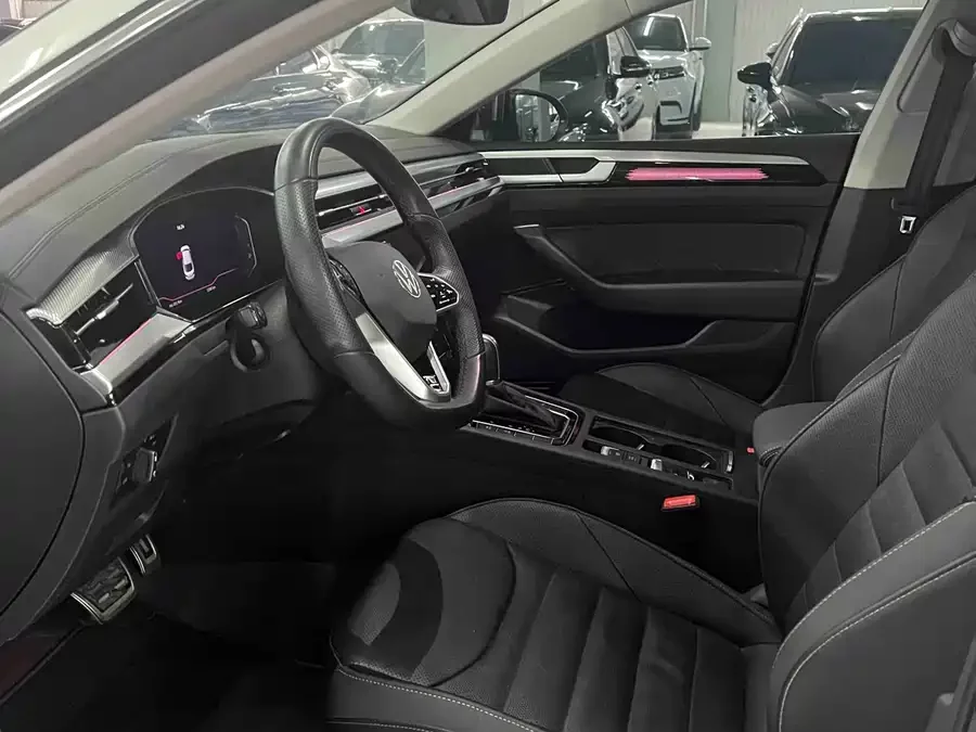 Volkswagen FAW- CC