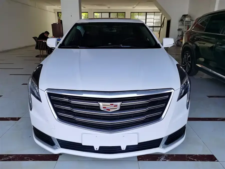 Cadillac XTS