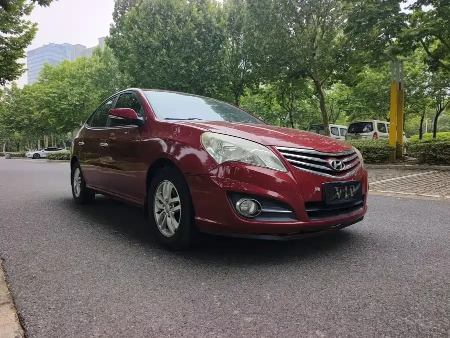 Hyundai Elantra / Celesta
