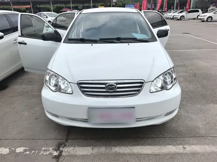 BYD F3