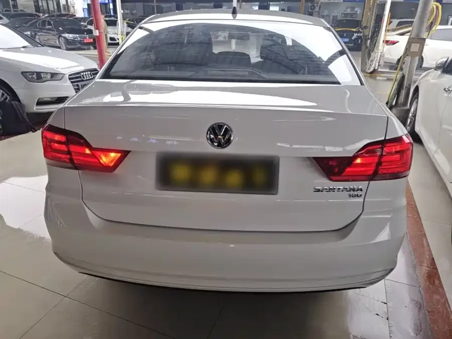 Volkswagen Santana