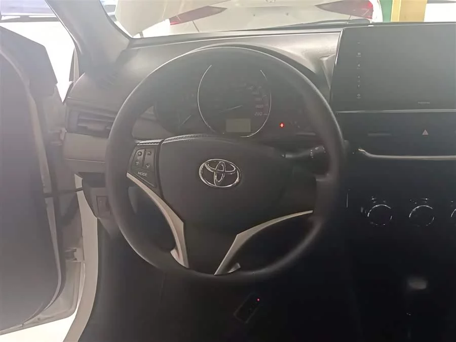 Toyota Vios FS