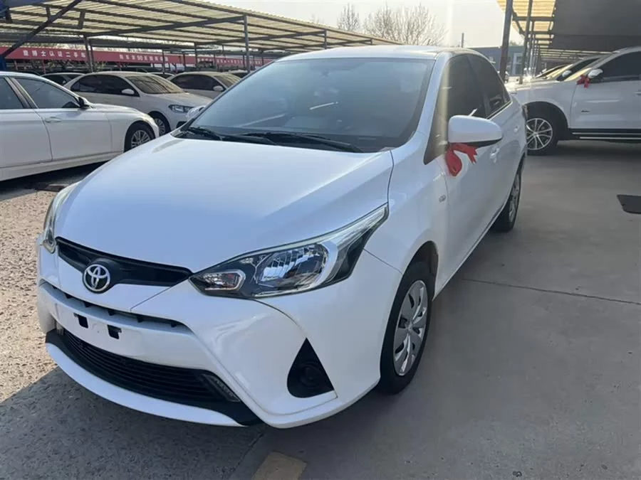 Toyota YARiS L Enjoy
