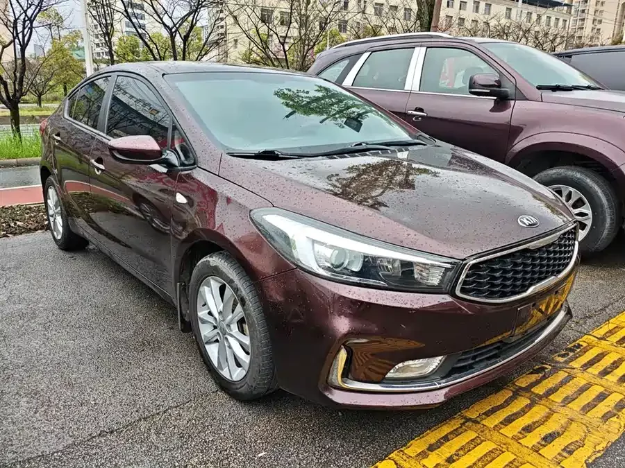 Kia K3