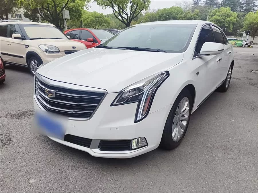 Cadillac XTS