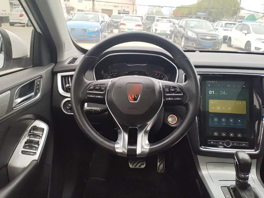 Roewe RX5