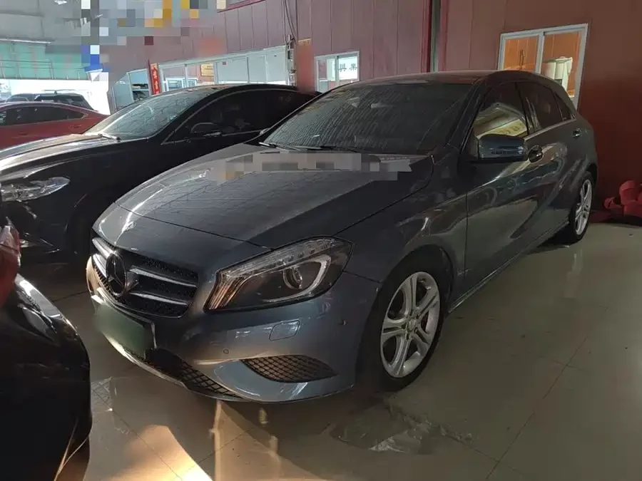 Mercedes-Benz Grade A