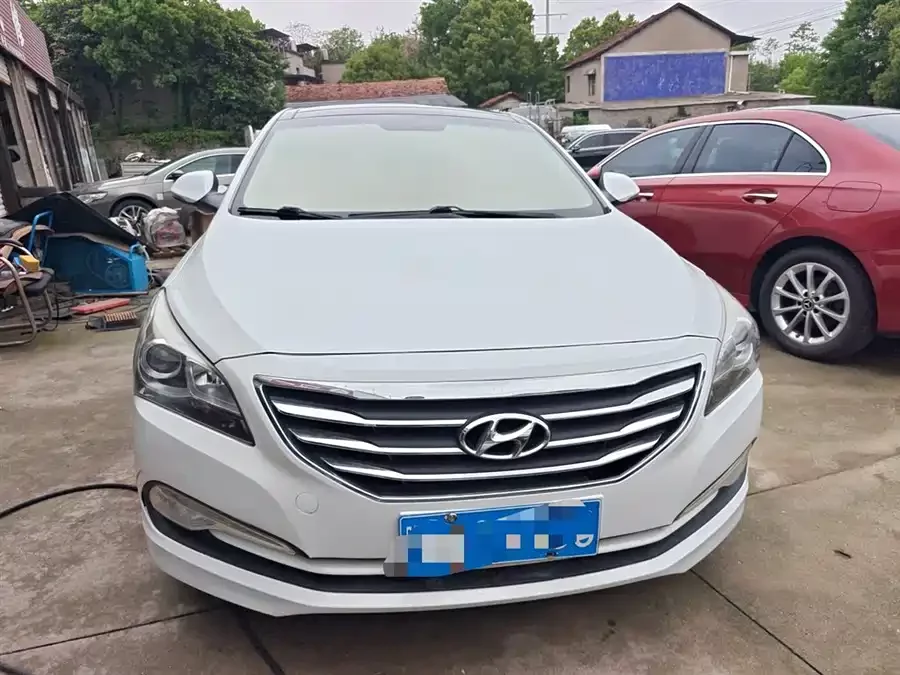 Hyundai Mistra