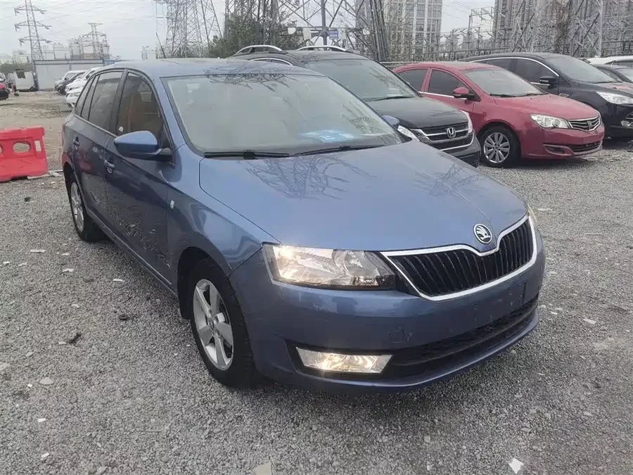 Skoda Rapid