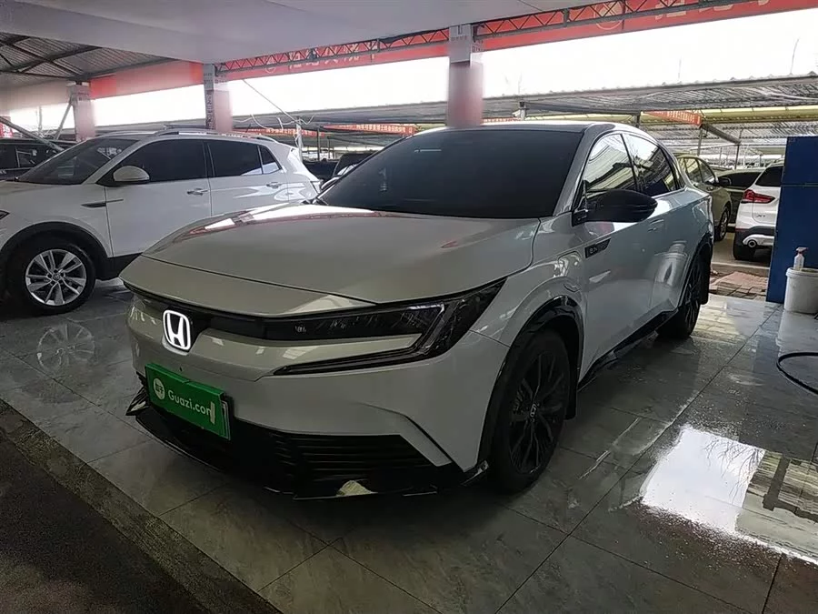 Honda e:NP2 Extreme 2