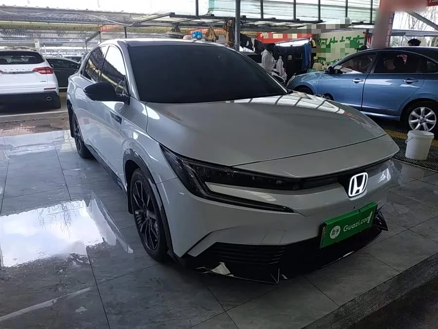 Honda e:NP2 Extreme 2