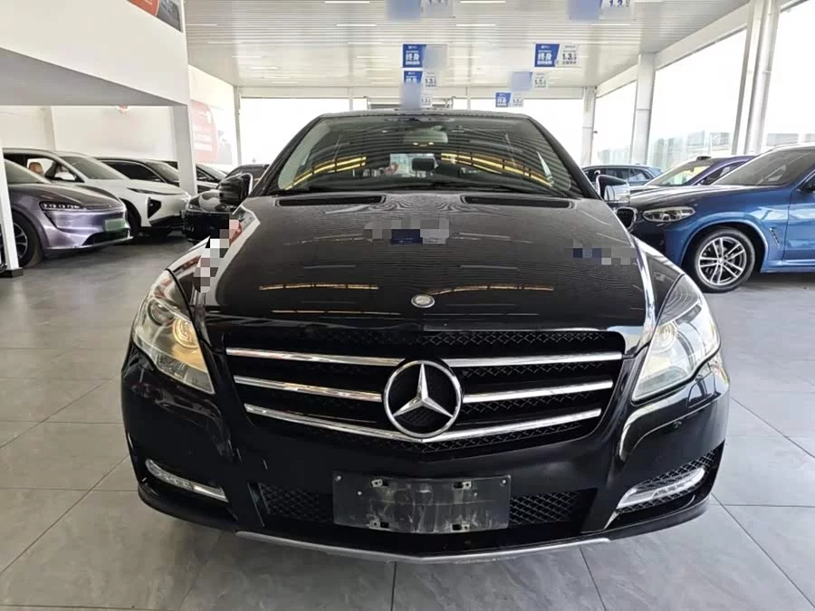 Mercedes Benz R-rated