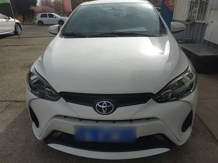 Toyota YARiS L Enjoy