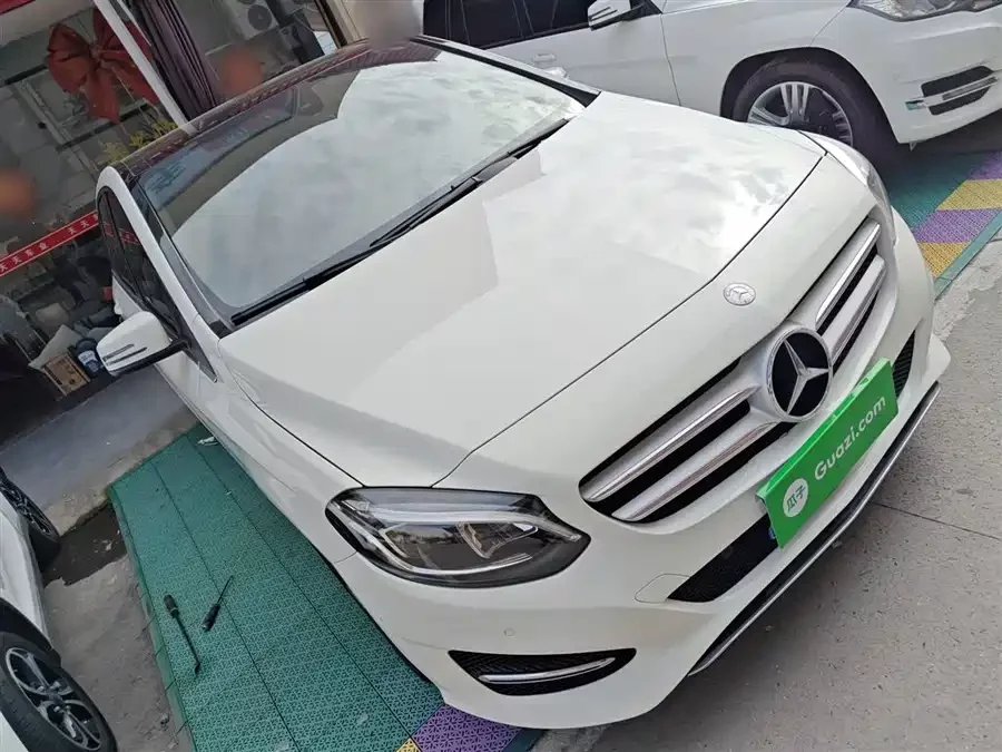 Mercedes Benz Class B