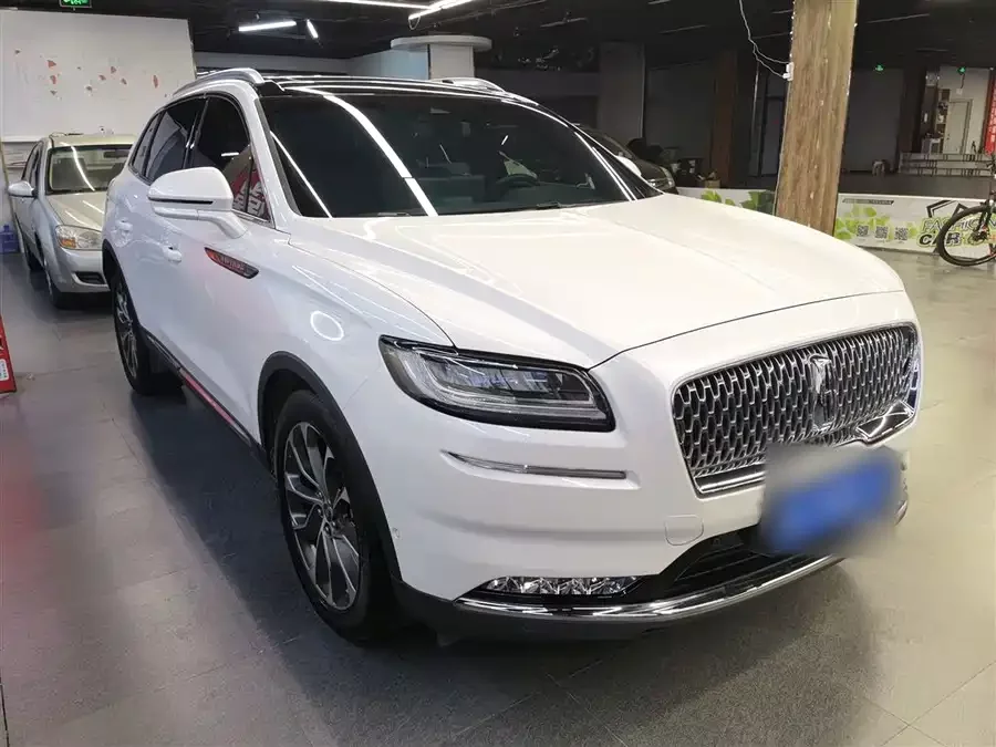 Lincoln Navigator