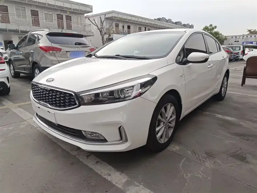 Kia K3