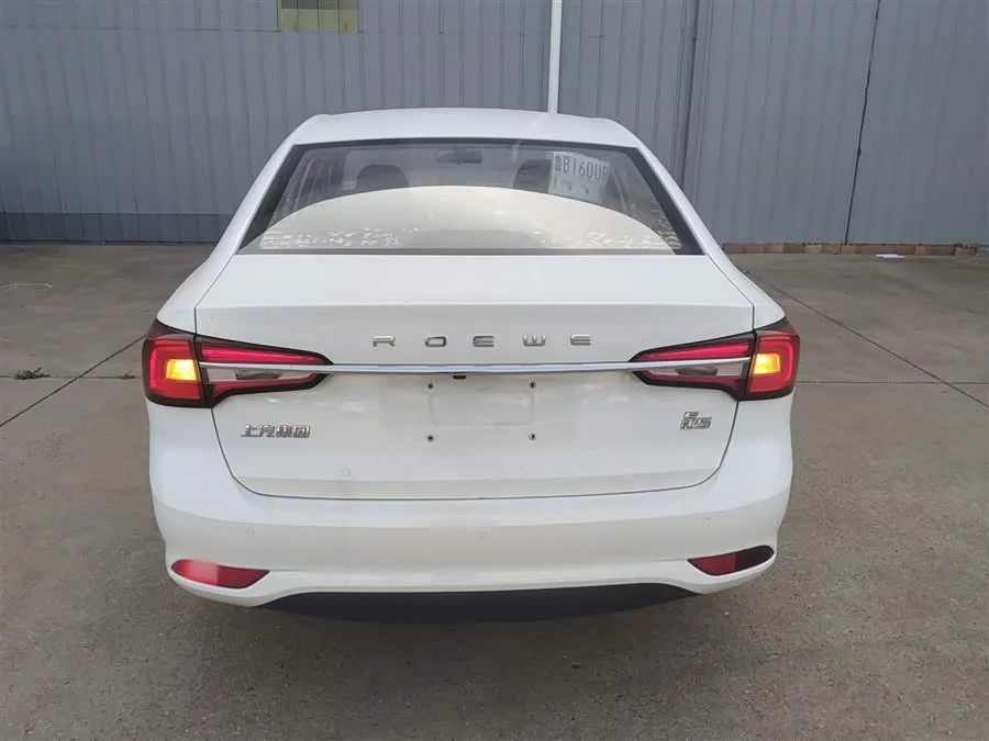 Roewe i5