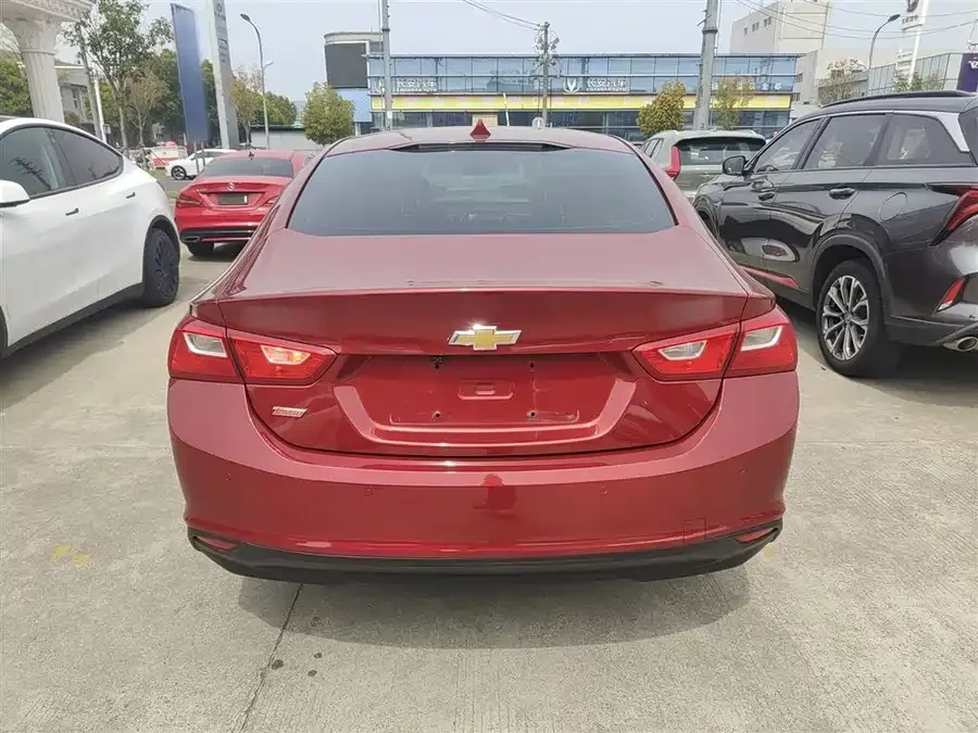 Chevrolet Malibu XL