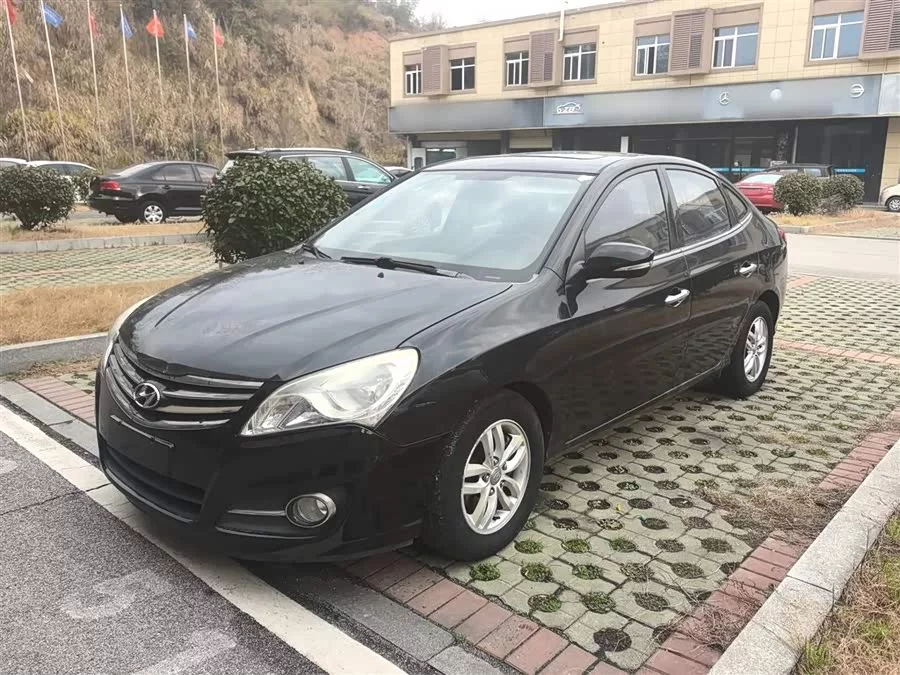 Hyundai Elantra / Celesta