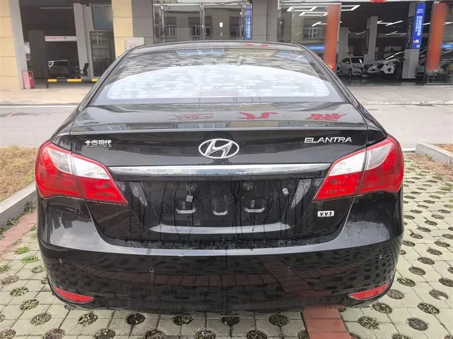 Hyundai Elantra / Celesta